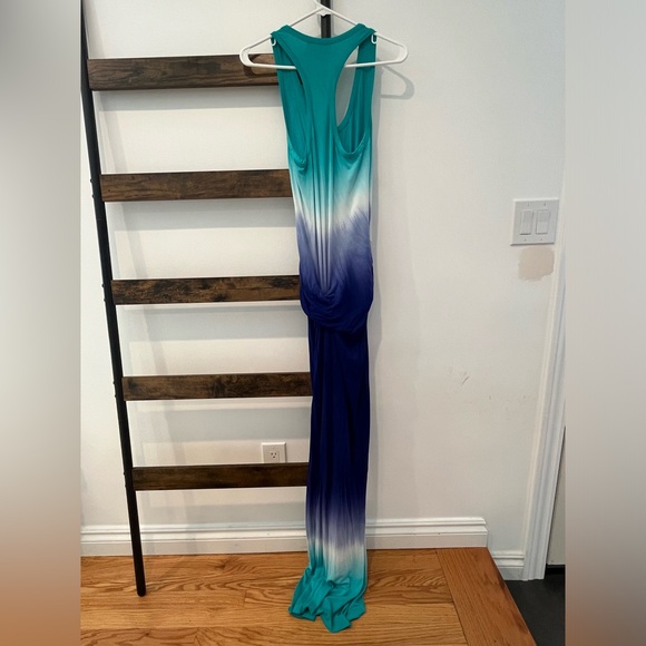 Young, Fabulous, & Broke Hamptons Maxi Blue Ombré Dress Small - Picture 3 of 7